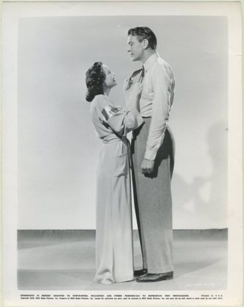 Teresa Wright and Gary Cooper in The Pride of the Yankees