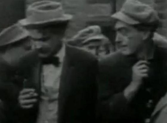 Lionel Barrymore and Harry Carey in The Musketeers of Pig Alley