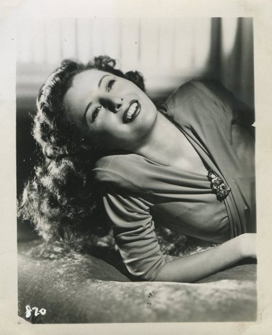 Barbara Stanwyck 1940s 4x5 Souvenir Photo